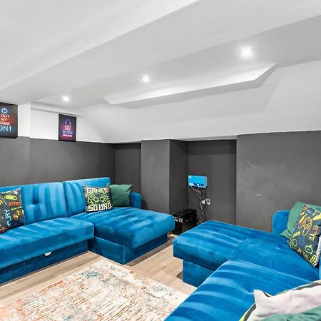 30 Percent Off! Central 5 Bed In Whitby - Games Room - Parking - Hot-Tub Ngoại thất bức ảnh